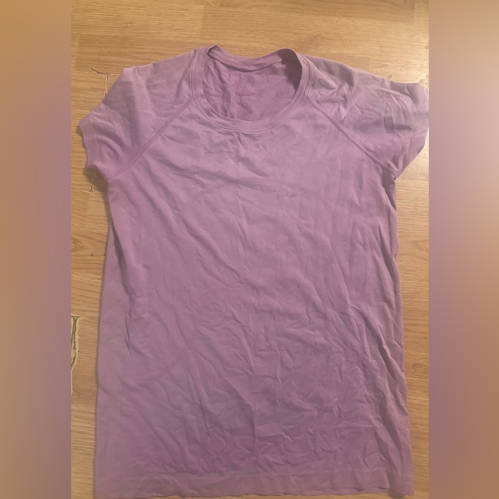 Lulu lemon dusty purple swiftly tech in size 10